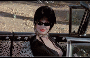 A SPICY BIT FROM ELVIRA 🔥🎬 MISTRESS OF THE DARK