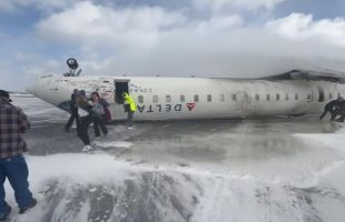 REMEMBER THAT PLANE 👀 THAT LANDED UPSIDE DOWN ⁉️