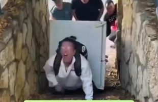 DID YOU SEE THOSE EVIL PALESTINS THROW THAT REFRIGERATOR ₪ ON THAT POOR YID⁉️