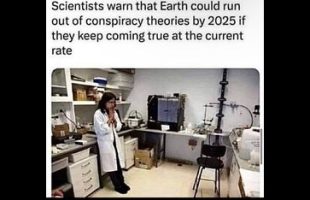 A HIGH SCHOOL TEACHER 🏫 ASKS HER STUDENTS FOR THEIR BEST CONSPIRACY THEORIES