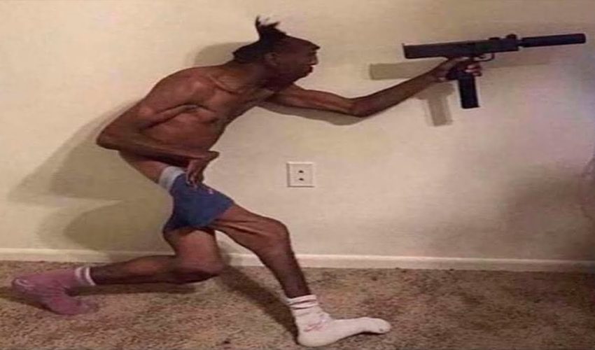 YOU LAUGH TWO TIMES 😂🤣 YOU RESTART