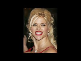 HOW TO TELL A MAN ⚦ FROM ♀ A WOMAN