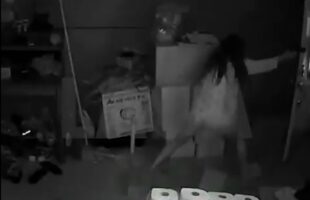 BRAVE 9 YEAR OLD GIRL DEFENDS HERSELF, JUSTICE SERVED ⚖ FUNNY THEY TRIED TO SUE HER FOR 💲50,000