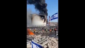 REPORTS CLAIM IRAN STRUCK  ISRAELI OIL REFINERY AND FUEL RESERVES 🚀 AMID ONGOING REGIONAL TENSIONS