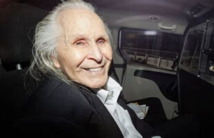 DO YOU BELIEVE 🧛 VAMPIRES ARE REAL❓ I DO❗