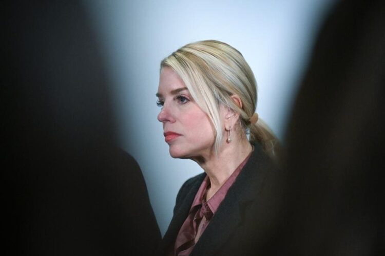 PAM BONDI FIRED FROM DOJ FOR PROTECTING 🔞 CHILD TRAFFICKERS CONNECTED TO JEFFREY EPSTEIN