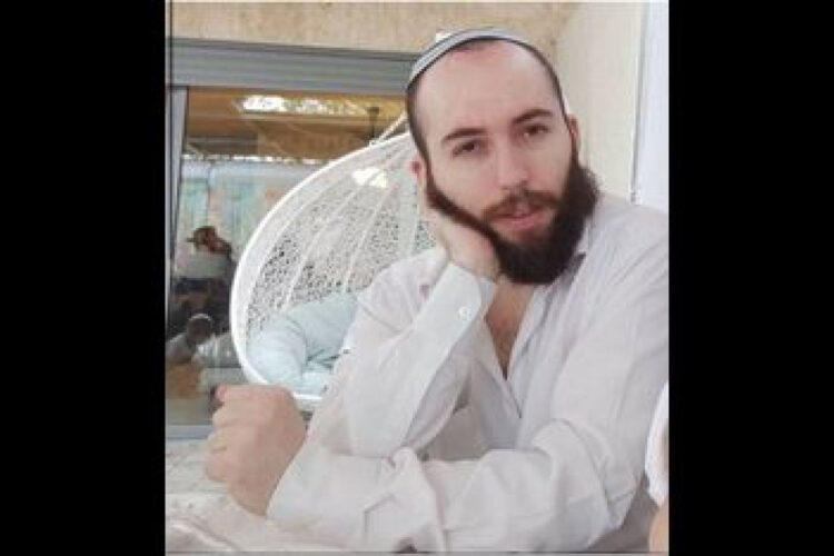 MEET YONAH SCHREIBER ₪ THE YID WHO ATTACKED A FRENCH CATHOLIC NUN