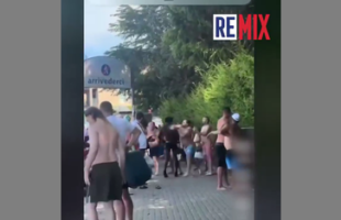 A GROUP OF EUROPEAN MEN BADLY BEAT A BLACK MALE IN THE ITALIAN TOURIST HOTSPOT PESCHIERA DEL GARDA❗