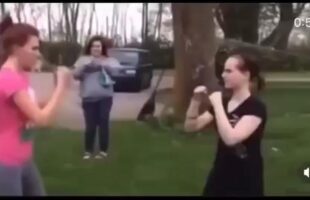 THIS FIGHT BETWEEN THESE TWO GIRLS WILL ALWAYS BE A CLASSIC❗