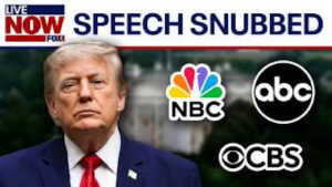 CNN ANALYST ADMITS NETWORK EXECS BLOCKED 📺🚫 TRUMP'S LIVE SPEECH BECAUSE IT WAS DANGEROUS❗